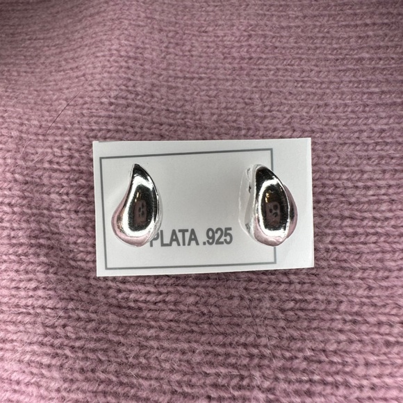 Droplet Earring (silver) - Picture 8 of 8